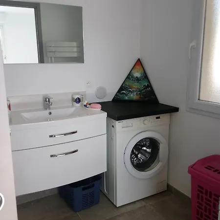 בית נופש Chez Chris Et Marie *